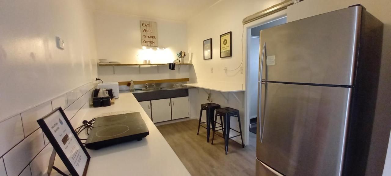 Surf N Stay Уангамата Экстерьер фото